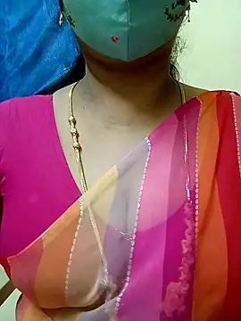 הופעת וובקאם של sushma26