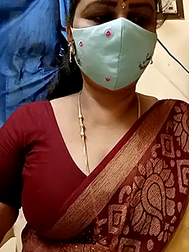 sushma26 Show in webcam