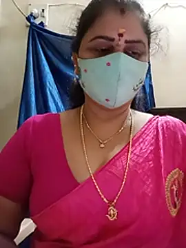 sushma26 Show in webcam