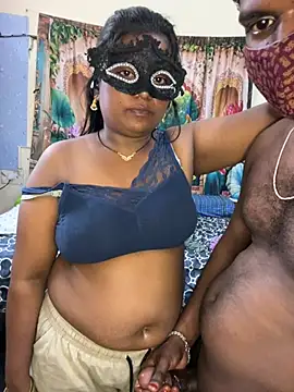 YourTeluguQueen143 Show Webcam