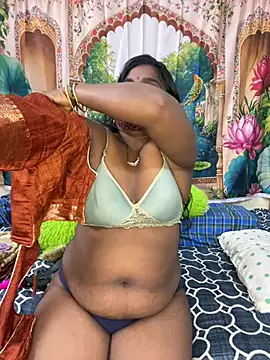 YourTeluguQueen143's Webcam Show