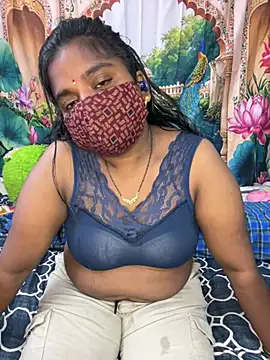YourTeluguQueen143's Webcam Show