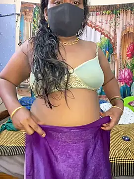 Show de YourTeluguQueen143 na webcam