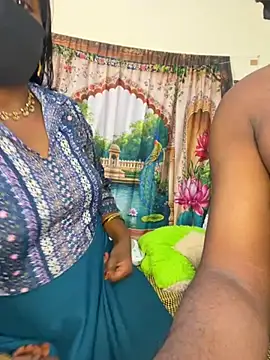 YourTeluguQueen143 webcam show