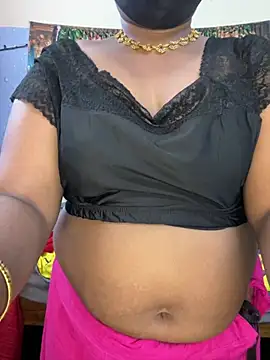 Show de YourTeluguQueen143 na webcam