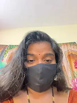 YourTeluguQueen143n Webbikameraesitys