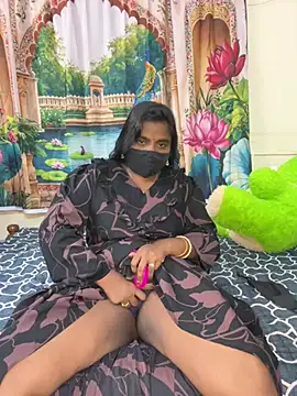 YourTeluguQueen143's Webcam Show