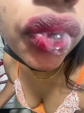 SluttyCouple69 웹캠 쇼