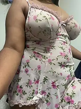 SluttyCouple69 ওয়েবক্যাম শো