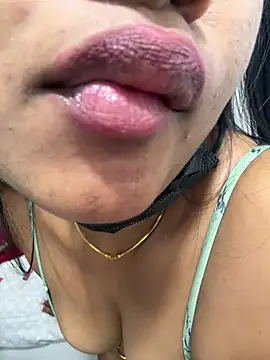SluttyCouple69 ওয়েবক্যাম শো