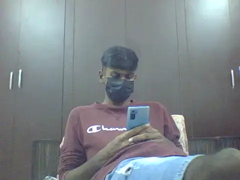 HYD_WGL_BOY Show in webcam