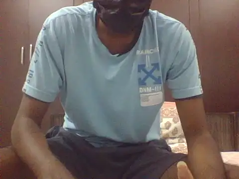 Pertunjukan Kamera Web HYD_WGL_BOY