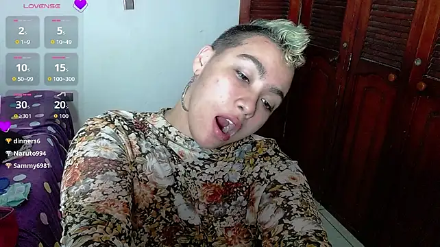 XXX chat uživo modela Cherry_vald
