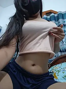 Ruhirani95 Show Webcam