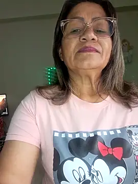Chatroom XXX en direct de Vickyfox_