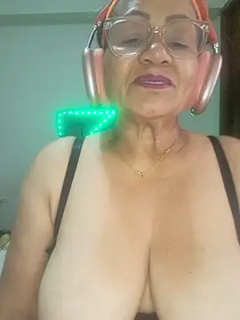 Chat XXX en directo de Vickyfox_