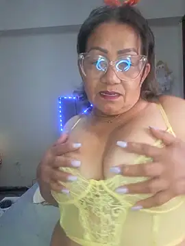 Vickyfox_ লাইভ XXX চ্যাট