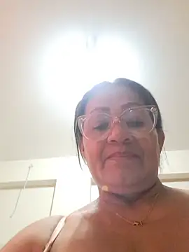 Chat +18 de Vickyfox_ ao vivo