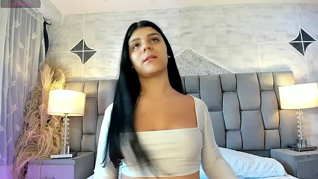 הופעת וובקאם של PauliinaBelle_