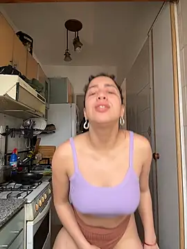 Czat XXX na żywo – Souphicherry