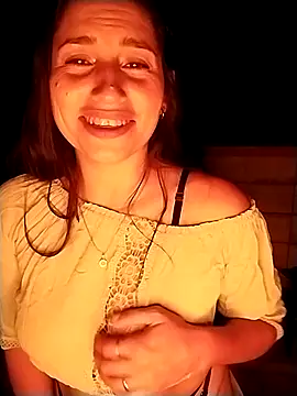 LolatuMiel 即時聊天室