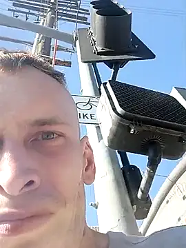Leshok Show in webcam