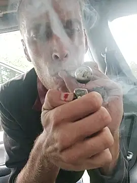 הופעת וובקאם של Leshok