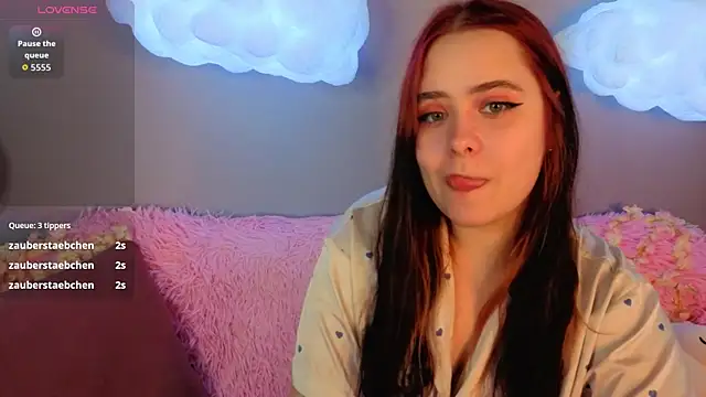 Živý XXX chat Alis_Platt