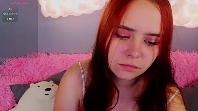 Chat XXX en directo de Alis_Platt