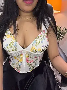 escape_with_me's Live XXX Chat