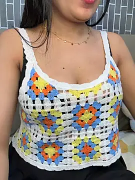 escape_with_me Show in webcam