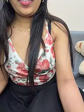 escape_with_me's Webcam Show