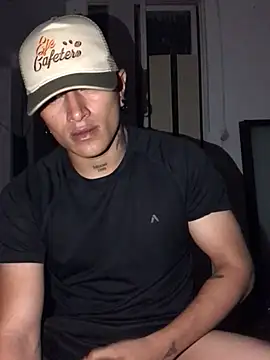 LiamDeep's Live XXX Chat