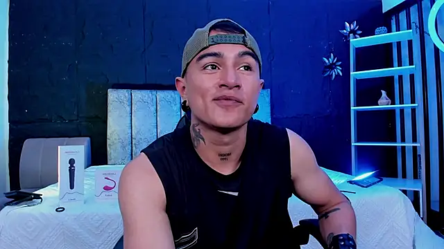 LiamDeep Webcam Show