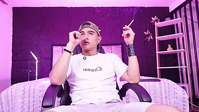 LiamDeep Pertunjukan Webcam