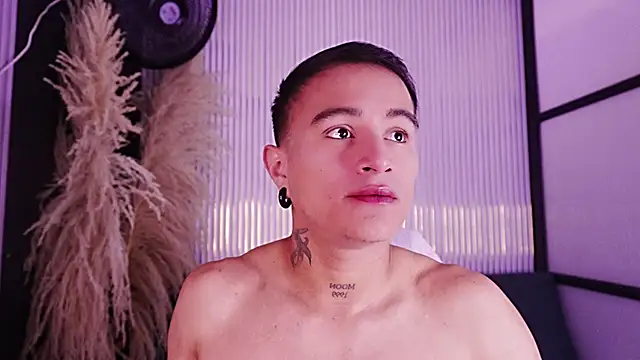 LiamDeep Webcam show