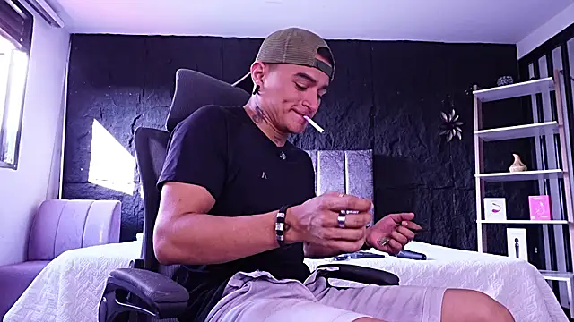 Chatroom XXX en direct de LiamDeep