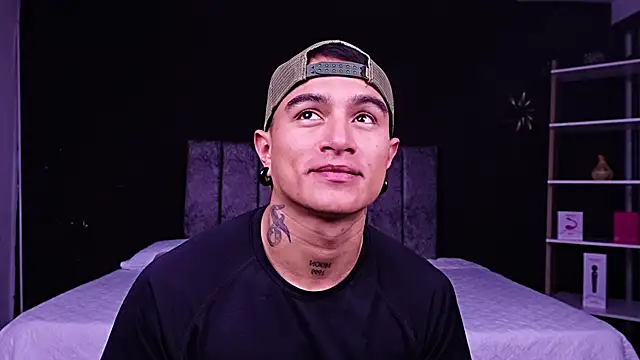 LiamDeep Webcamshow