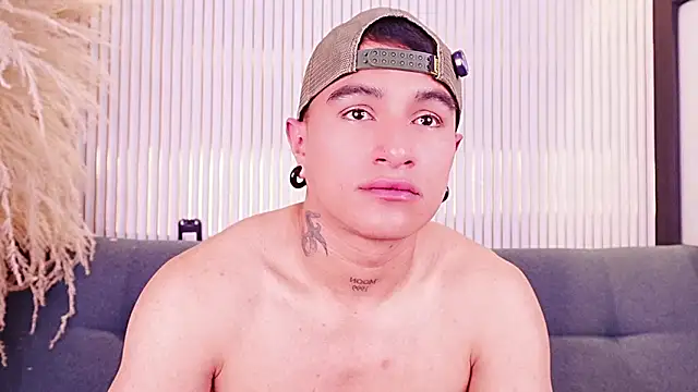 LiamDeep Webcam Show