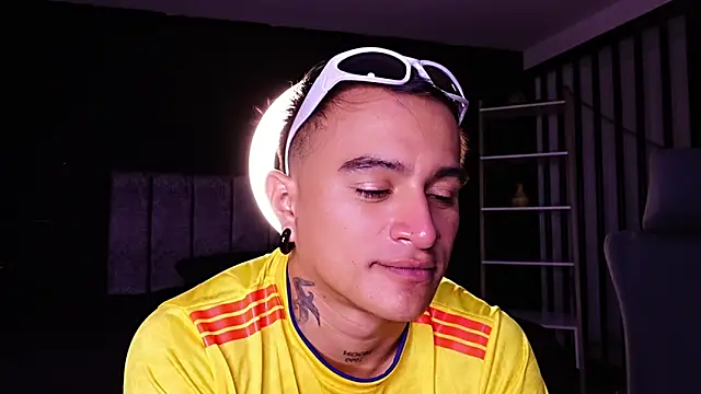 LiamDeep: вебкам-шоу