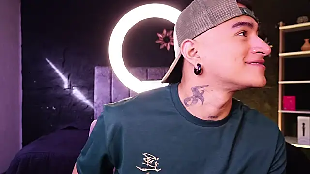 LiamDeep Webcam show