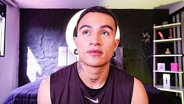 LiamDeep Pertunjukan Webcam