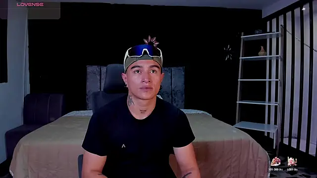 LiamDeep Webcamshow