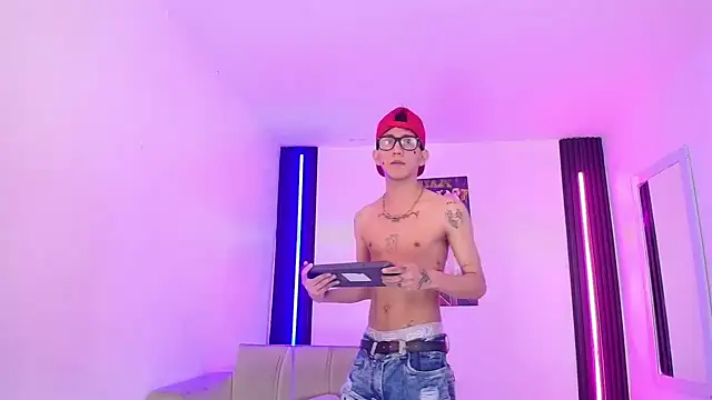Marcus_and_Tony's Webcam Show