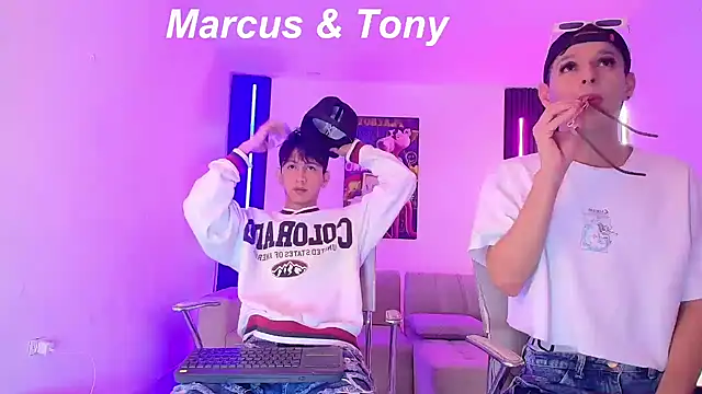 Marcus_and_Tony's Webcam Show
