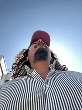 Živá chatovací místnost daddyvibes