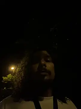 daddyvibes: διαδικτυακό σόου στην κάμερα