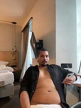 daddyvibes Show in webcam