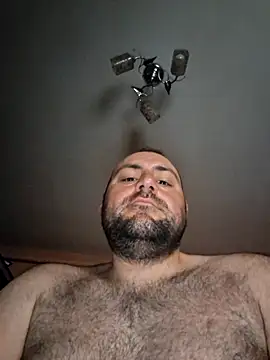 StrictBobby Show in webcam