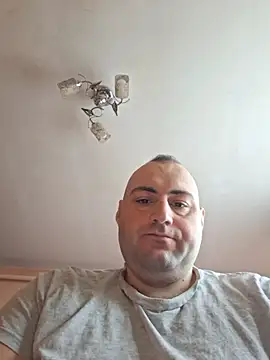 StrictBobby Webcam Show